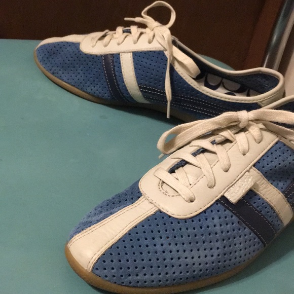 Coach Sneakers - 8.5 - Picture 4 of 5